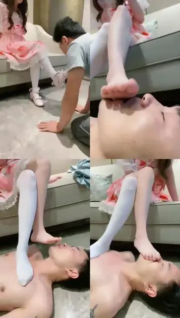 【上海樱桃小S】极致羞辱，樱桃脚下的贱狗